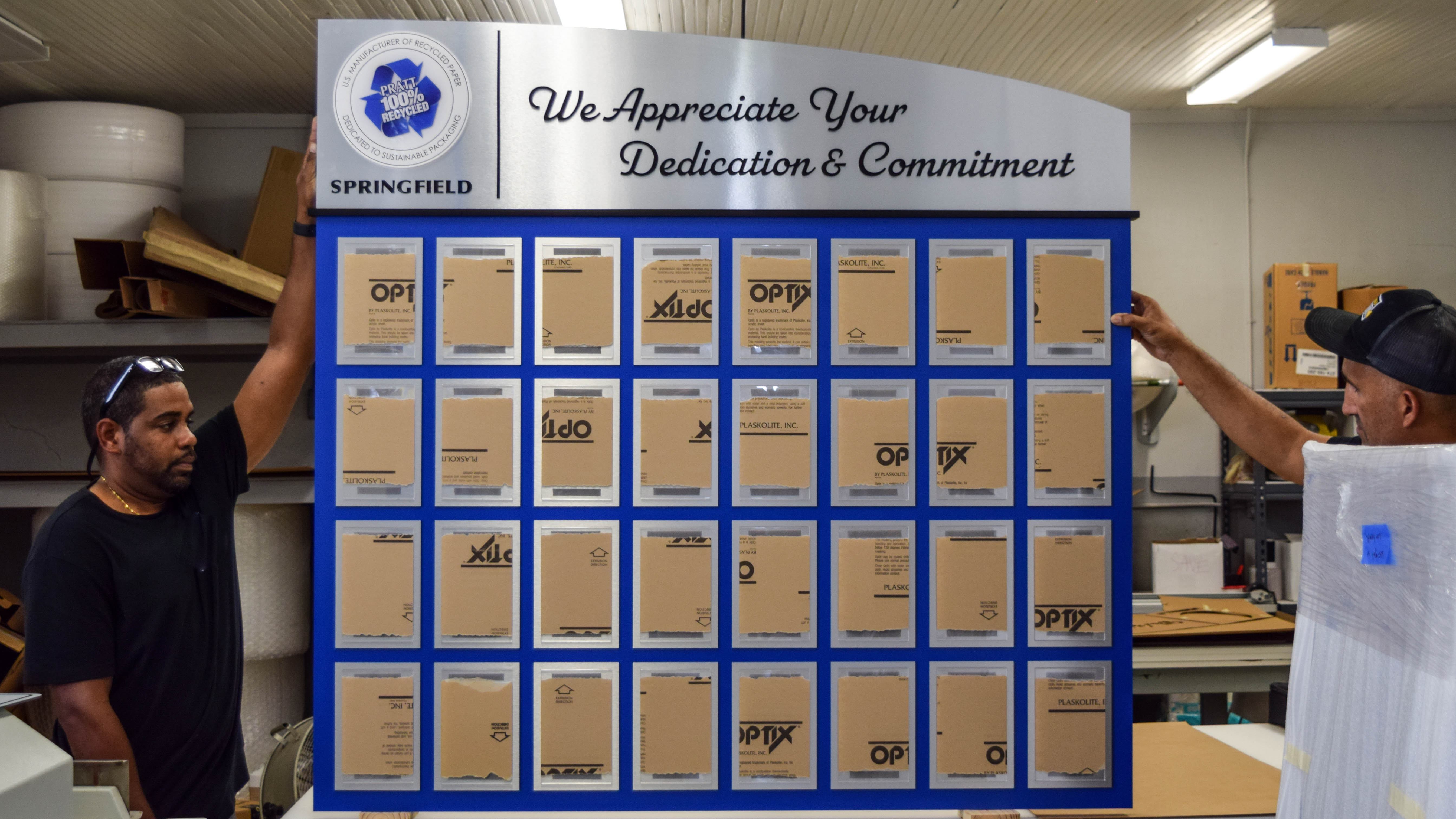 Employee recognition wall for Pratt Industries