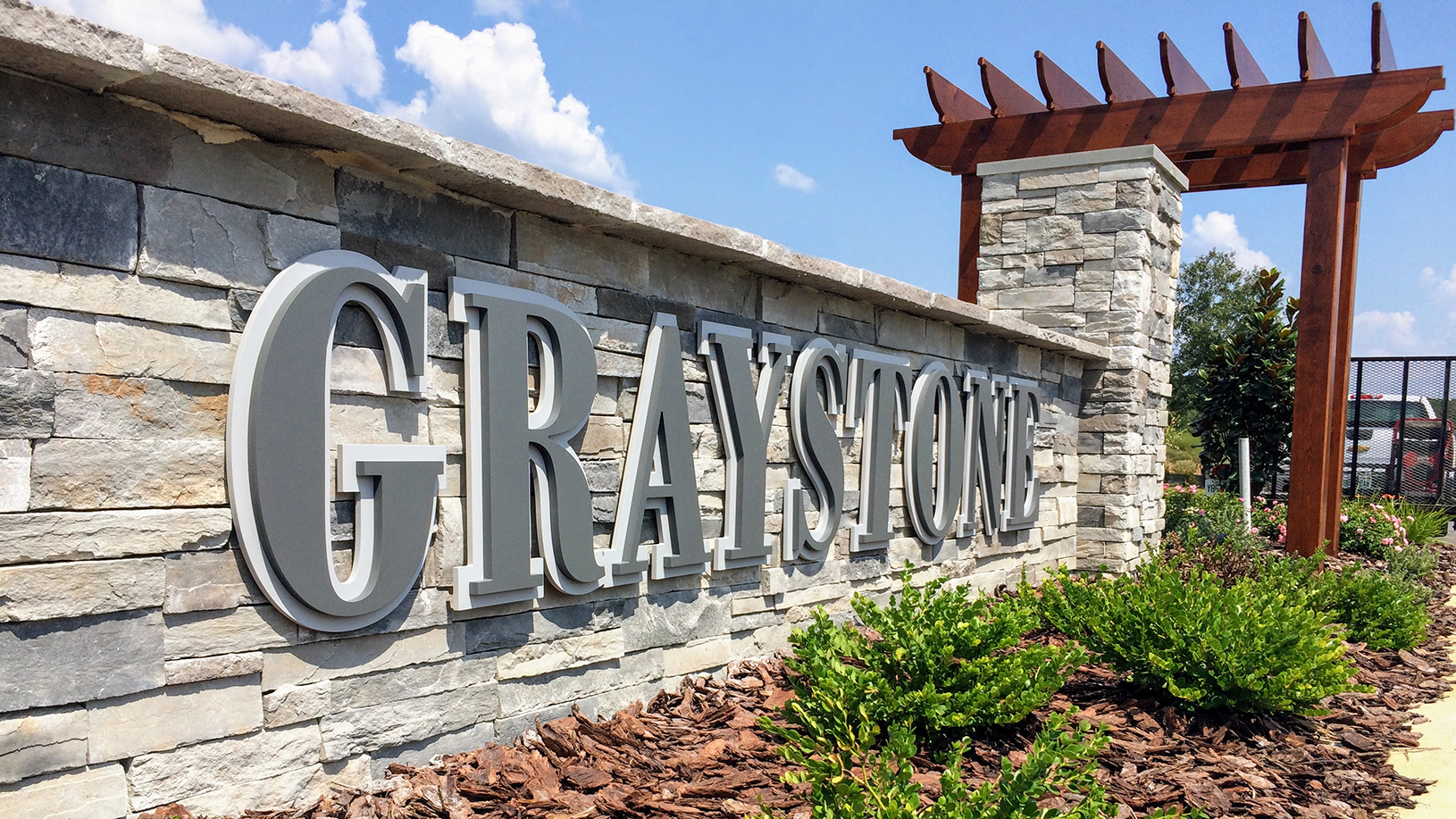 Exterior Dimensional Letters on Monument Sign 