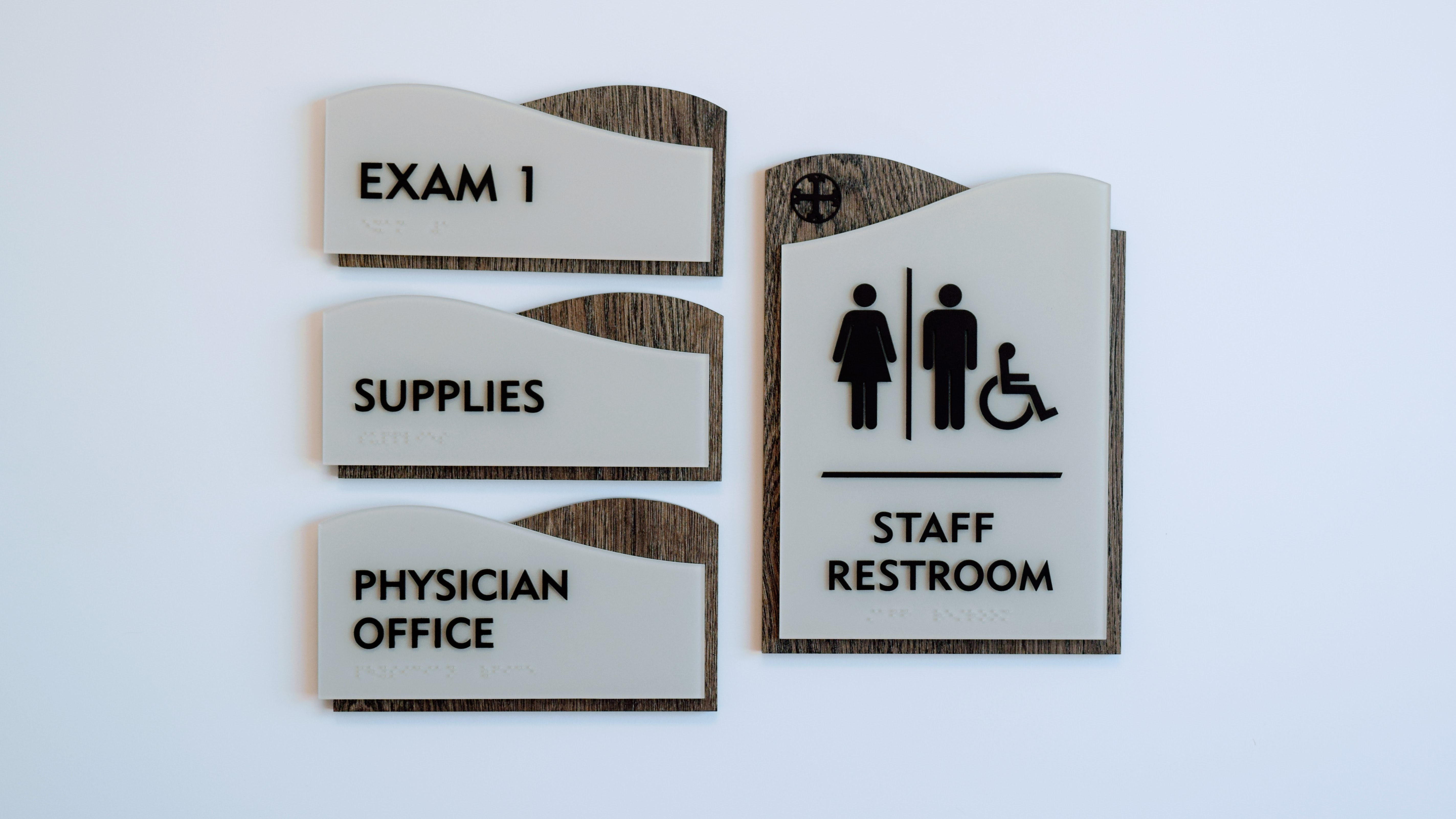 signgeek custom ADA Compliant Sign Systems